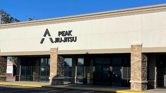 Image 2 from Peak Jiu-Jitsu partner gallery