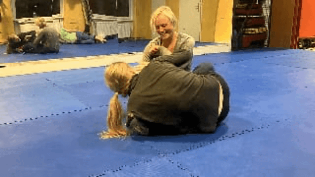 Bild 2 von Playfight Xberg (in d. Räume d. Capoeira-Akademie) Partnergalerie