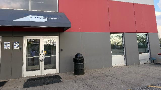 Image 2 from Cube Padel Chicago partner gallery