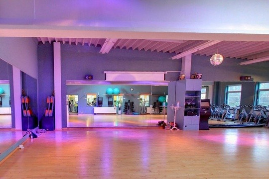 Bild 1 von Fitness World Freizeitanlagen GmbH Partnergalerie