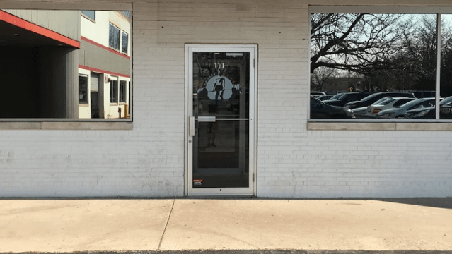 Image 2 from Chicago Barbell Compound - #1 Workout Gym partner gallery