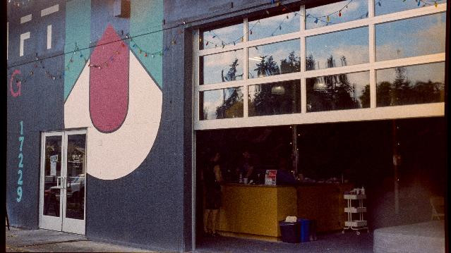 Image 2 from Uplift Climbing partner gallery