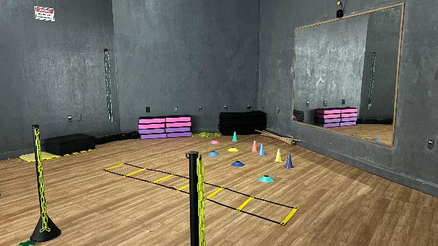 Imagem 3 da galeria do parceiro Academia Iron HIIT