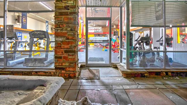 Image 2 from 180 Fitness Salem partner gallery