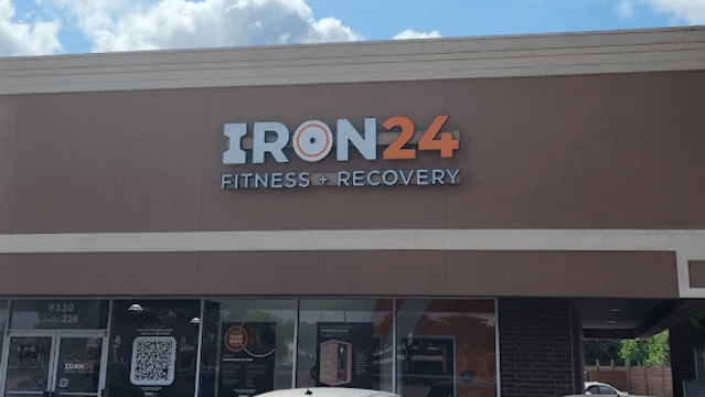 Image 2 from Iron 24 Fitness + Recovery - Pearland (Silverlake) partner gallery