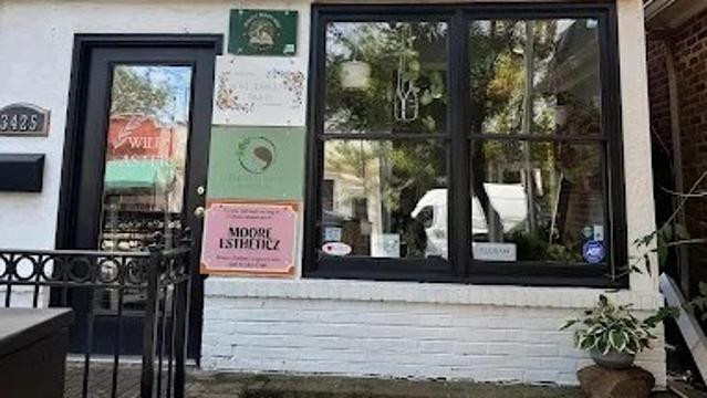 Image 2 from Pole Paradise Dance Studio partner gallery