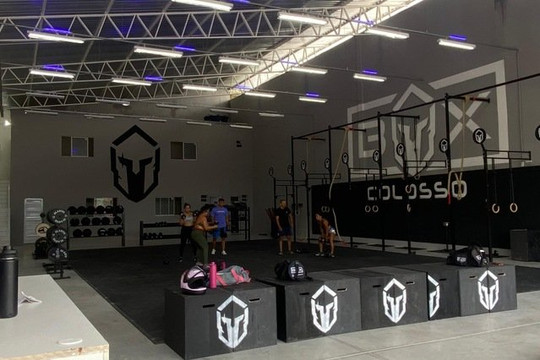 Imagem 1 da galeria do parceiro Box Colosso Granja Portugal