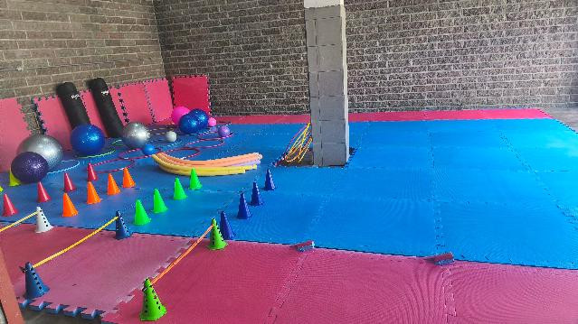 Imagem 1 da galeria do parceiro Escola de Jiu-Jitsu Leandro Schmitz - Brazilian Martial Arts