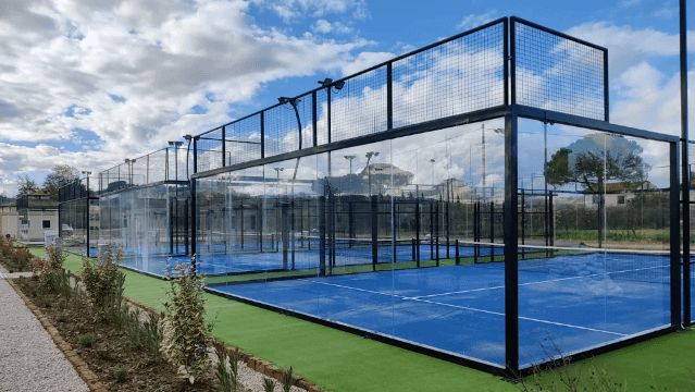 Immagine 1 dalla galleria del partner 4 sarti in padel