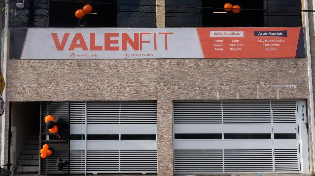 Imagem 2 da galeria do parceiro ValenFit Studio