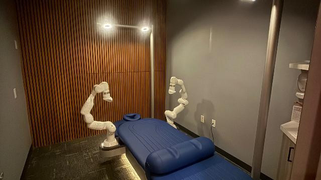 Image 3 from Massage Envy Midtown West partner gallery