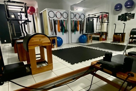 Imagem 1 da galeria do parceiro Simetria Pilates e Equilíbrio