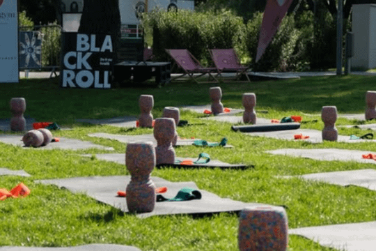 Bild 2 von Bloomergym Events- Yoga meets Mindful Art Partnergalerie