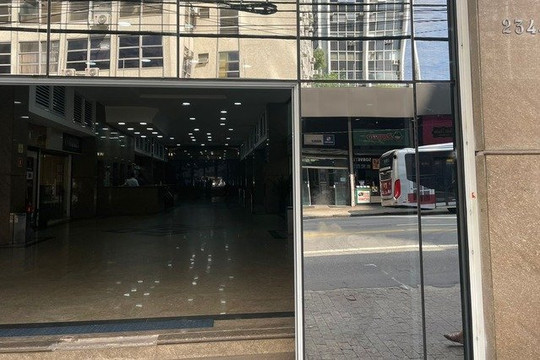 Imagem 2 da galeria do parceiro FLORESCENDOSER