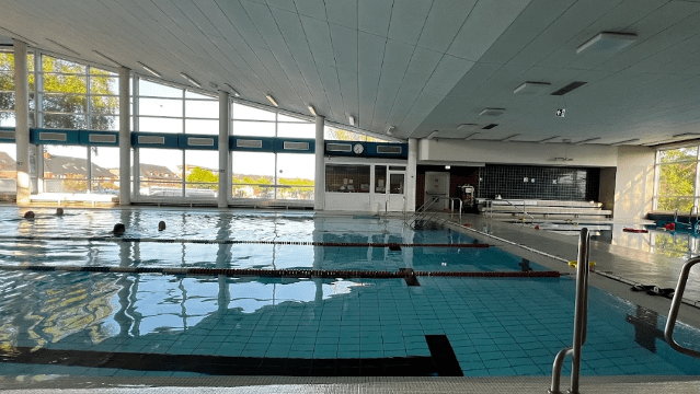 Bild 1 von Schwimmhalle Niebüll Partnergalerie