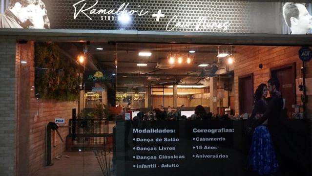 Imagem 2 da galeria do parceiro Academia De Dança Ramalho's