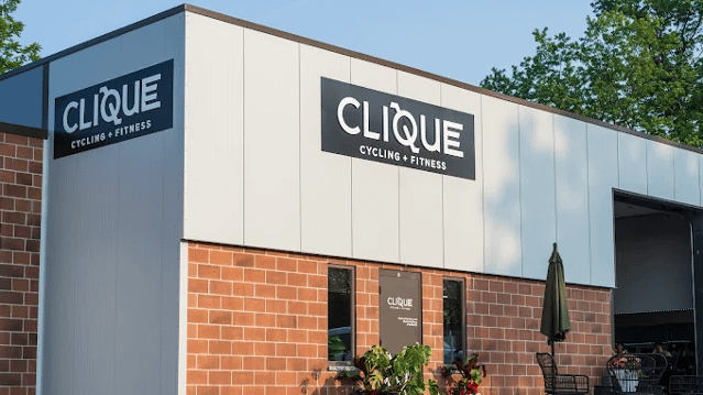 Image 2 from Clique partner gallery