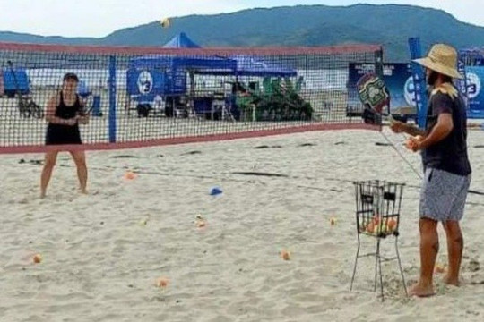 Imagem 2 da galeria do parceiro Fb Beach Tennis Santos