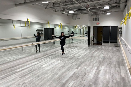 Image 2 from Xtend Barre Rochester Hills partner gallery