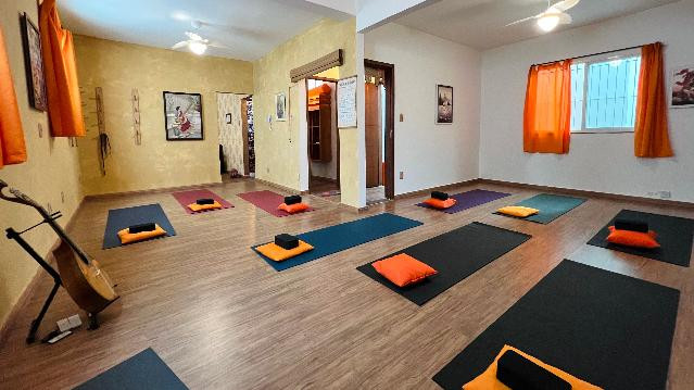 Imagem 1 da galeria do parceiro Yogabodha - Studio de Yoga