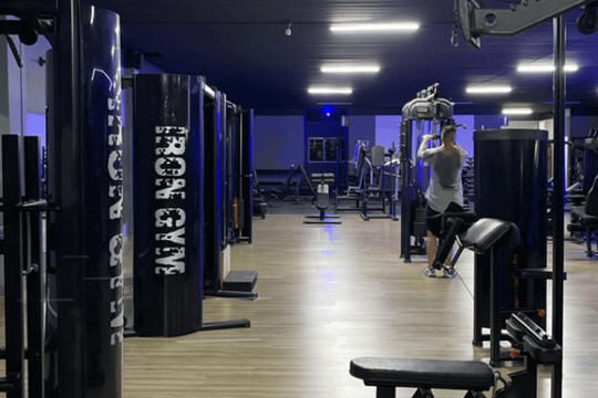 Imagem 1 da galeria do parceiro Iron Gym Fitness