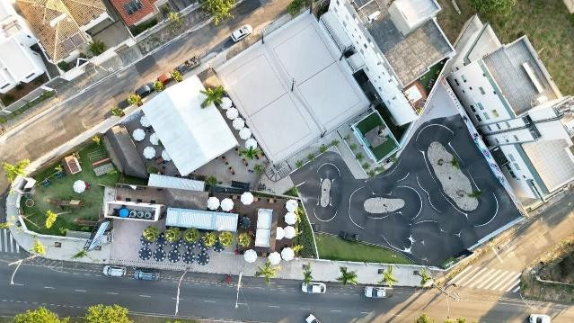 Imagem 2 da galeria do parceiro Hive Family and Track
