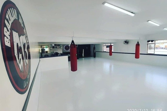 Imagem 1 da galeria do parceiro Studio Brook Fighter