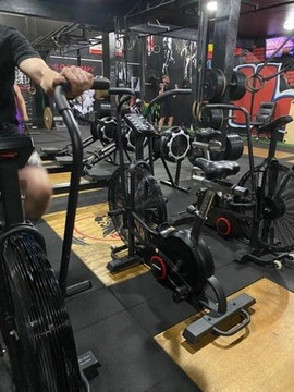 Imagem 2 da galeria do parceiro HLO Academia