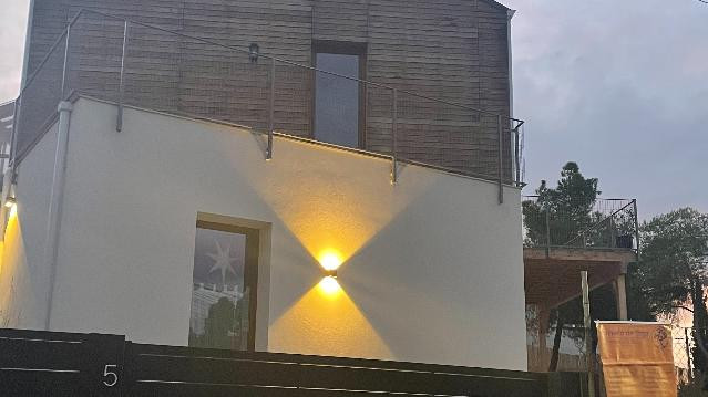 Imagen 2 de la galería del partner Escuela de Yoga Las Matas-Arantxa Villa Ema