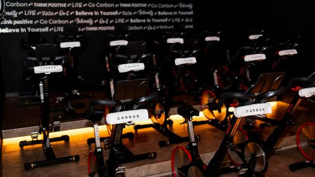 Imagem 1 da galeria do parceiro Carbon Cycling Indoor | Studio de Bike Indoor