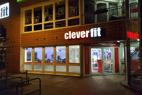 Bild 2 von clever fit Marzahn Partnergalerie