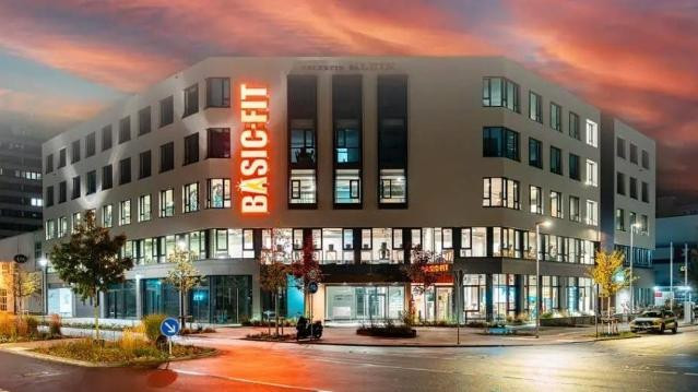 Bild 2 von Basic-Fit Laatzen Partnergalerie