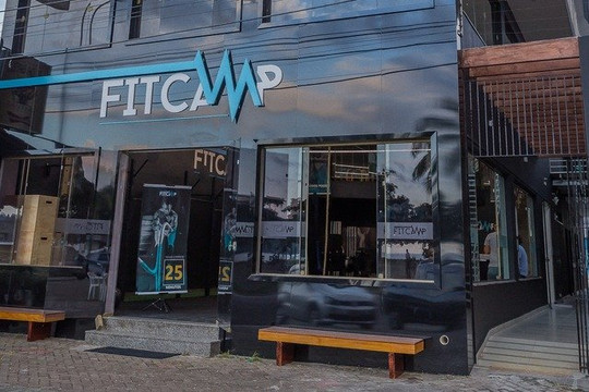 Imagem 2 da galeria do parceiro FitCamp Ubatuba