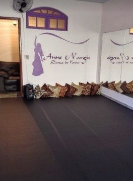 Imagem 3 da galeria do parceiro Anne Nargis Studio