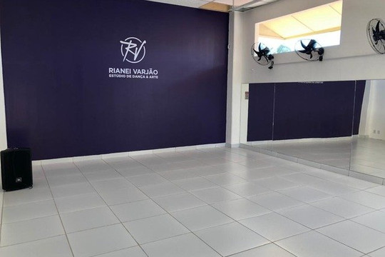Imagem 1 da galeria do parceiro Rianei Varjão Espaço de Dança e Arte