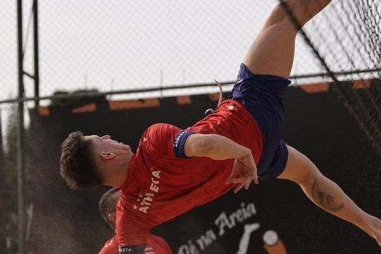 Imagem 1 da galeria do parceiro Pé na Areia Jockey