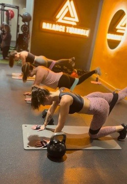 Imagen 3 de la galería del partner Balance triangle