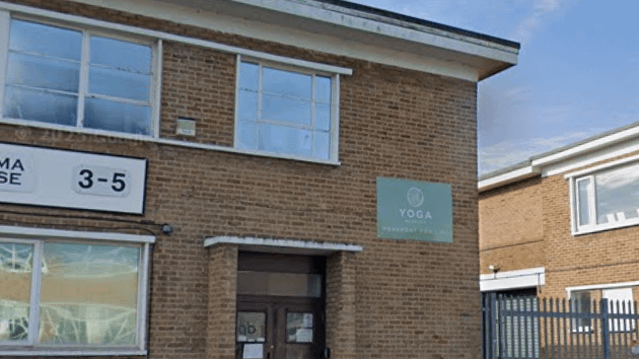 Image 2 from yoga reading partner gallery