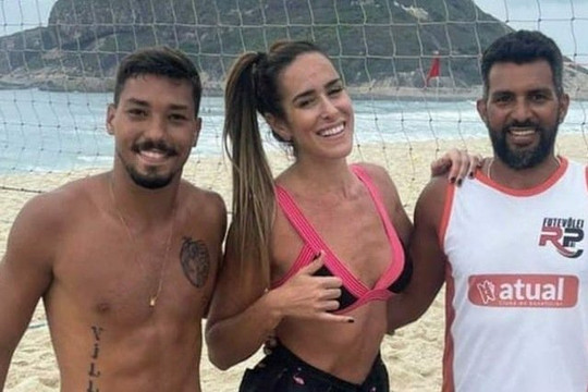 Imagem 3 da galeria do parceiro C.T. Rui Pai de Futevôlei (Posto 11)