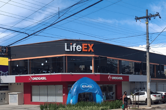 Imagem 1 da galeria do parceiro Life EX