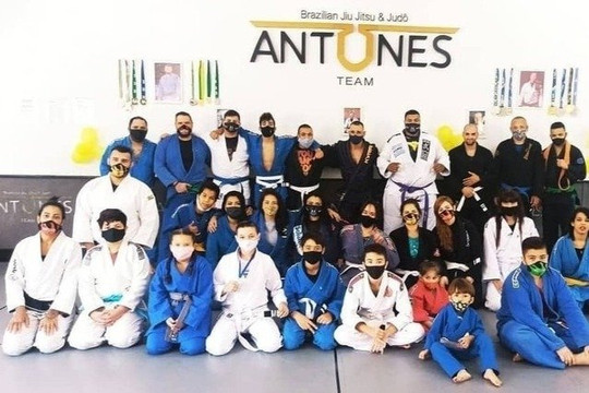 Imagem 1 da galeria do parceiro Academia Antunes Team