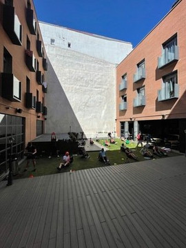 Imagen 2 de la galería del partner OUTDOOR CITYNIZER