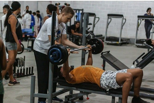 Imagem 1 da galeria do parceiro Centro de Treinamento Life Time