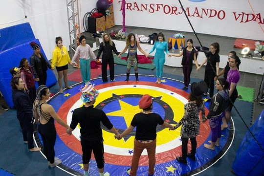 Imagem 1 da galeria do parceiro Circo Viramundo