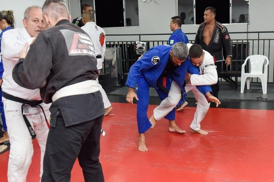 Imagem 3 da galeria do parceiro All Blacks Bjj