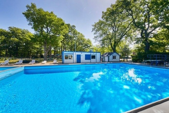 Bild 1 von Bäderland Sommerfreibad Neugraben Partnergalerie