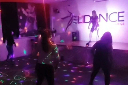 Imagem 1 da galeria do parceiro Elidance Studio de Dança