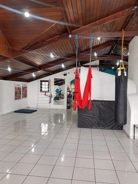 Imagem 2 da galeria do parceiro Fireman Pole Dance Studio