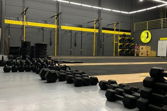 Imagem 1 da galeria do parceiro Charrua Barbell e Fitness Matriz