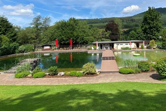Bild 1 von Naturerlebnisbad Saalhausen Partnergalerie